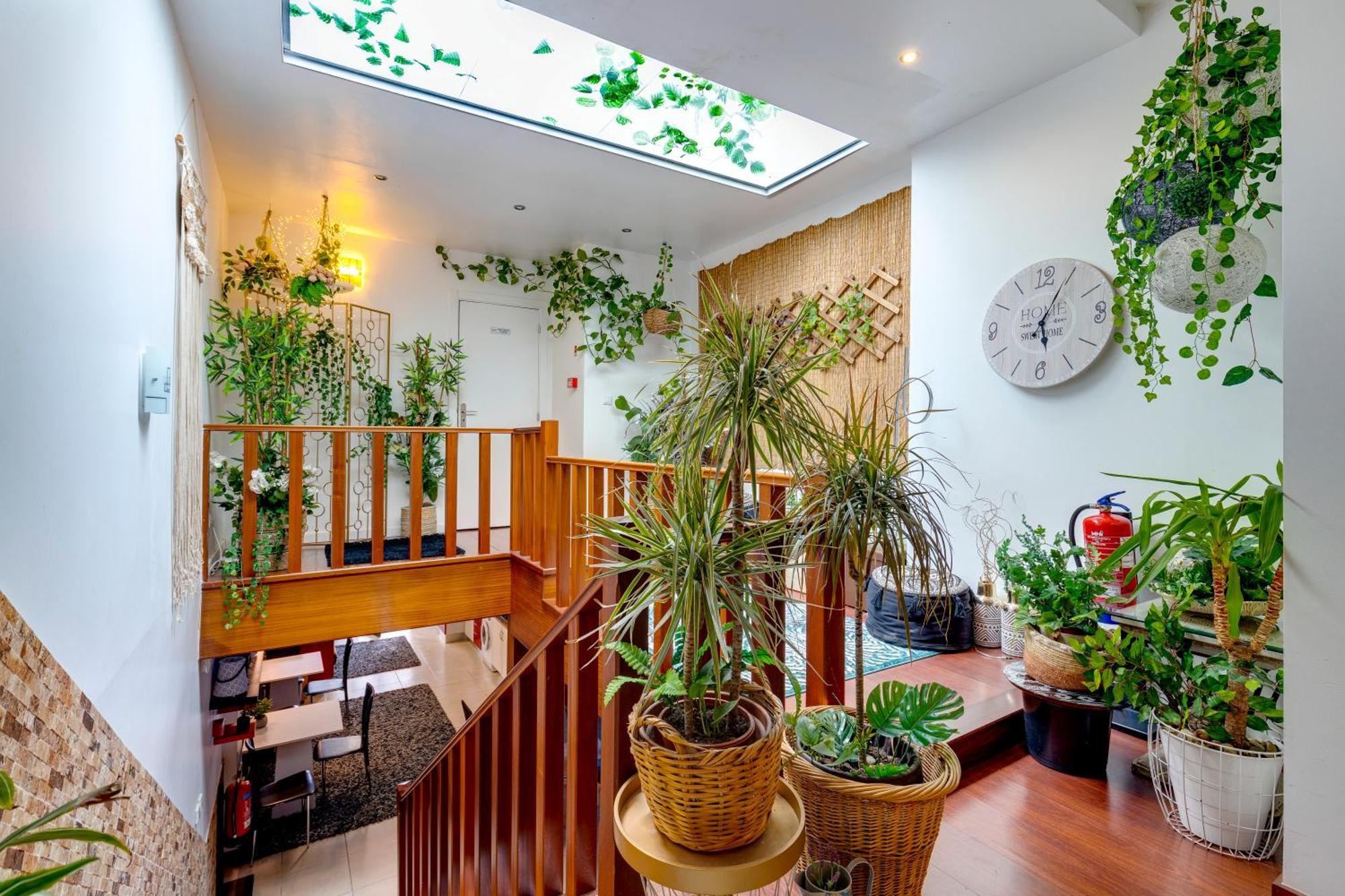 Hostal Garden In Town Oporto